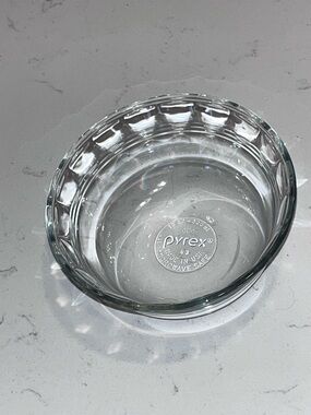 Pyrex #464 Custard Cup Scalloped Clear Glass Snack Bowl 10oz